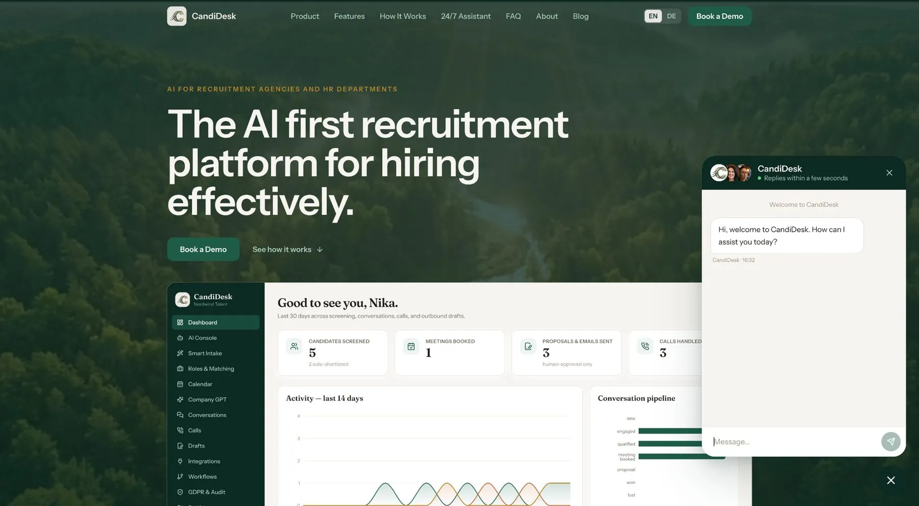CandiDesk recruitment platform and chat assistant