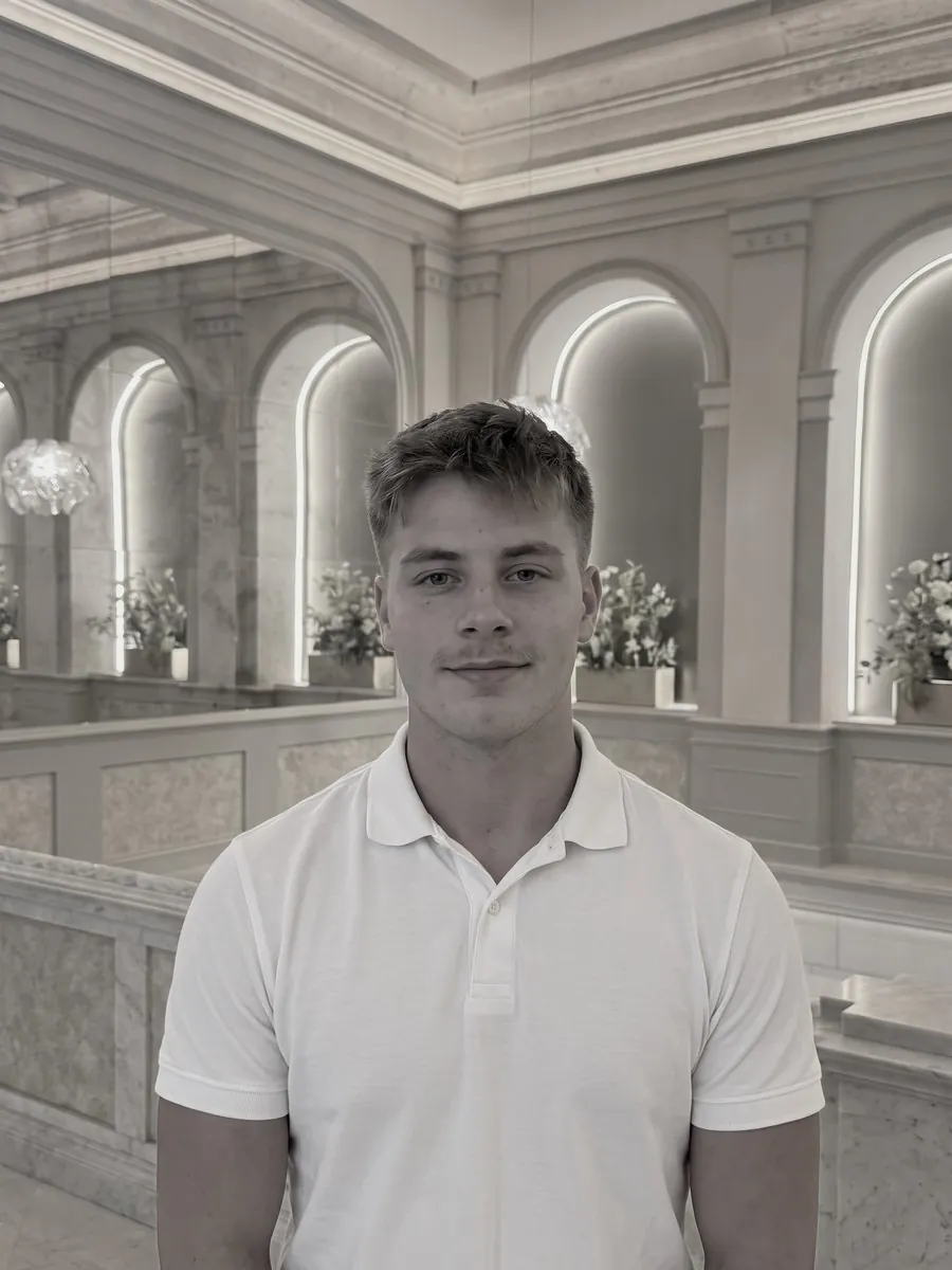 Alex, Managing Director & CTO